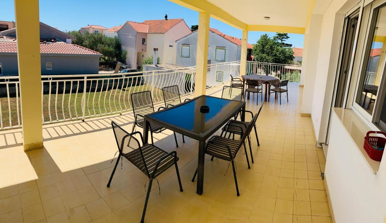 Bibinje Comfort & Style Apartment 1St Floor Exterior photo
